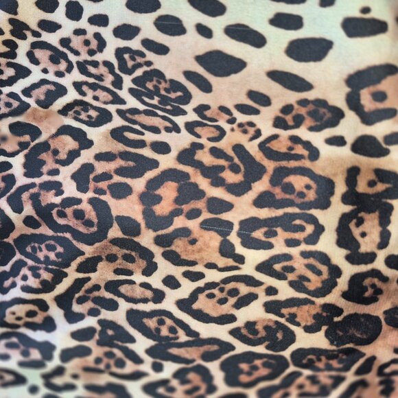 Leopard Romper with red stripes - Picture 4 of 5